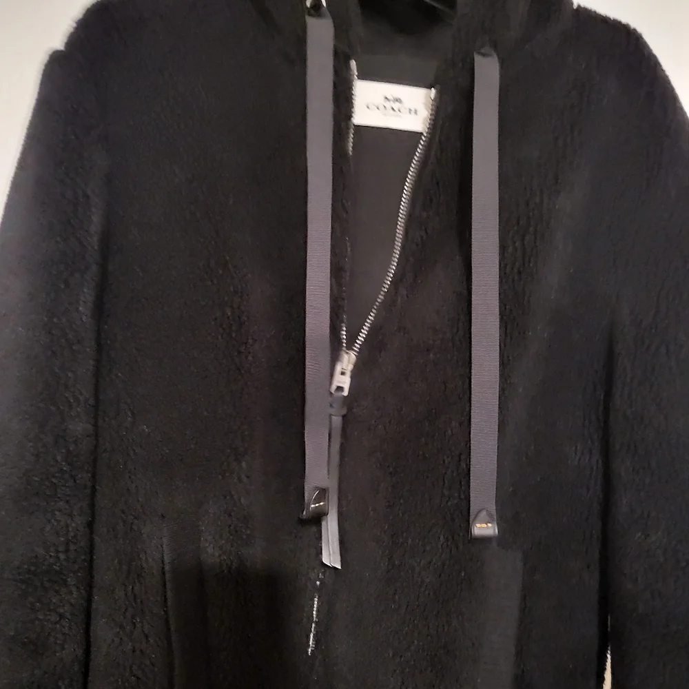 Coat - Picture 3 of 3
